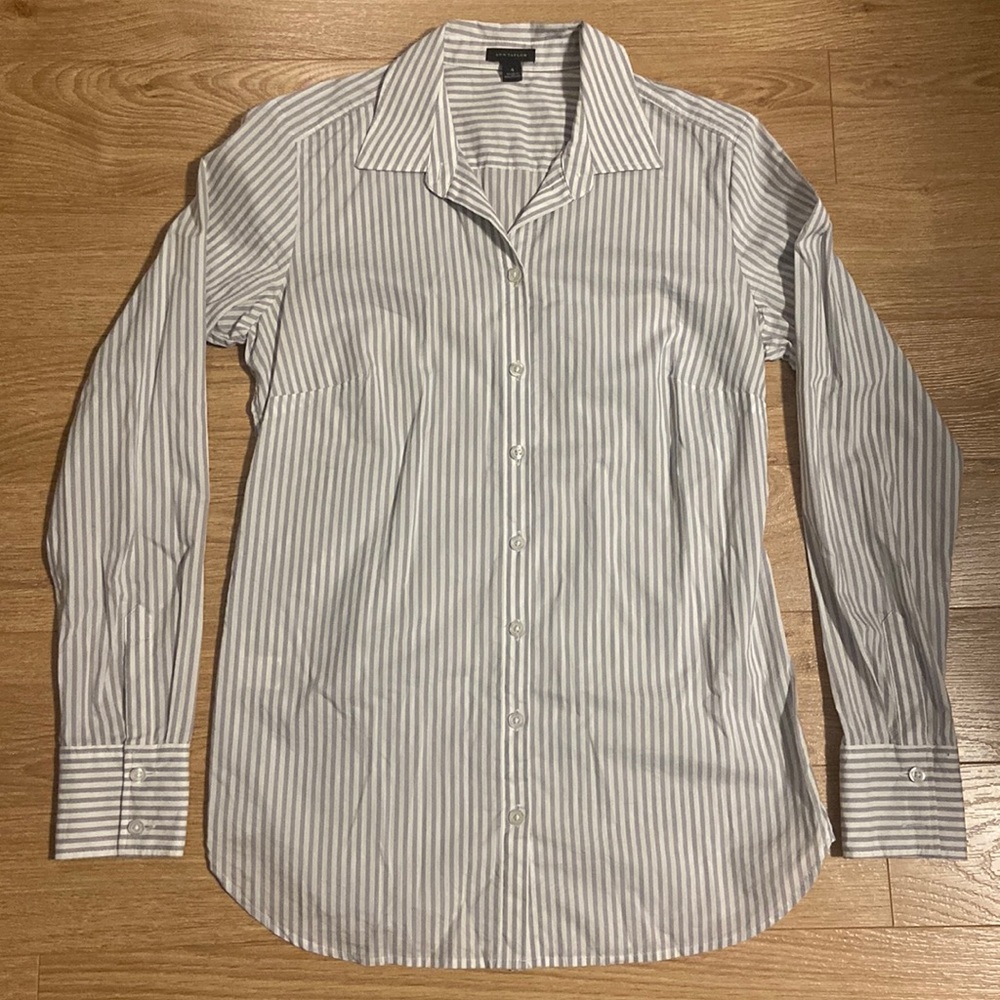 Ann Taylor blouse - size 4